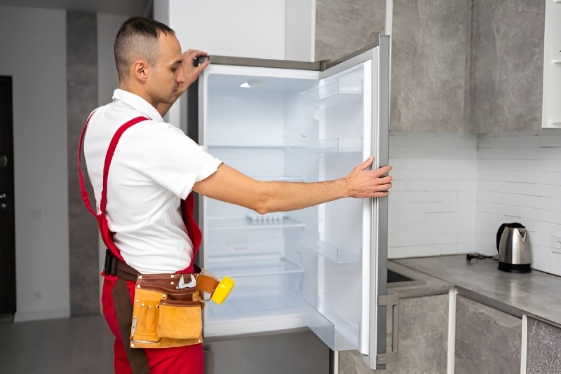 Refrigerator repair in Eastvale